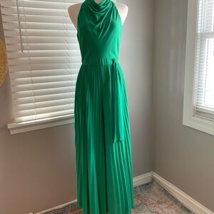 HALSTON HERITAGE Gorgeous excellent condition!